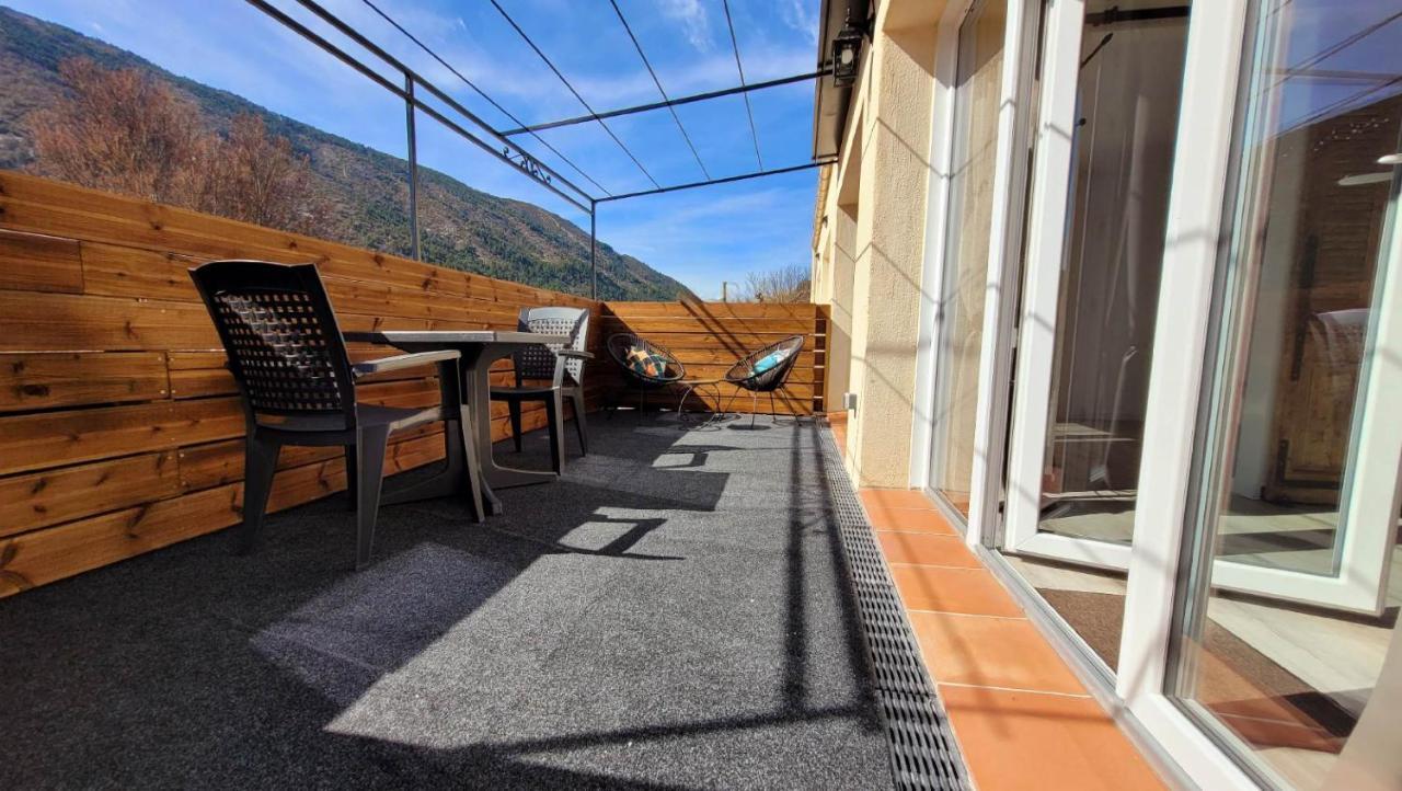 Entre Ciel Et Verdon Castellane Bagian luar foto